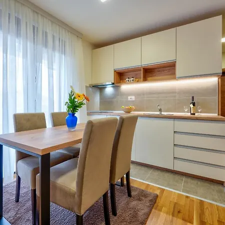 아파트 Monix Palace 즐라티보