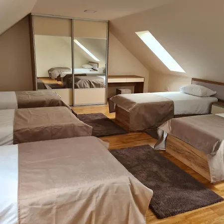 아파트 Monix Palace *