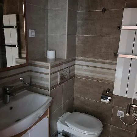 아파트 Monix Palace